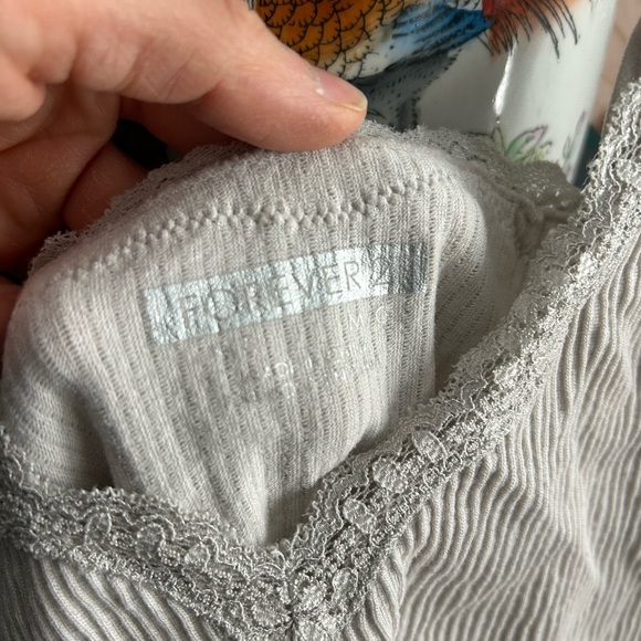 Forever 21 Tan Crop Camisole - Picture 6 of 15